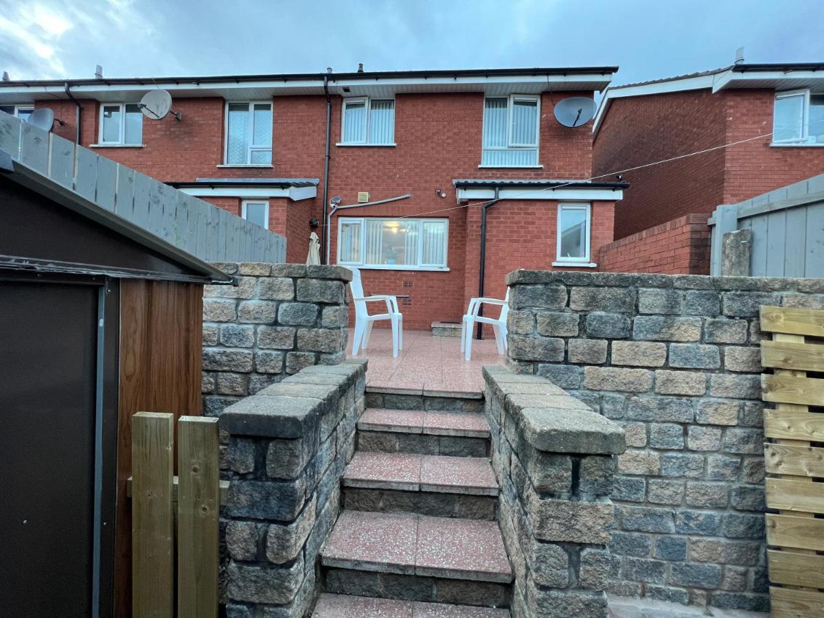 Дом отдыха 3 Bedroom House Near Centre *